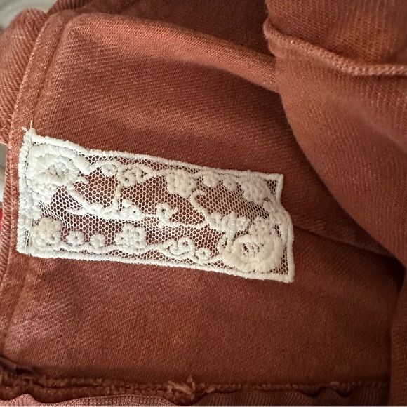 Sadie and Sage Jean Dress - Picture 2 of 4